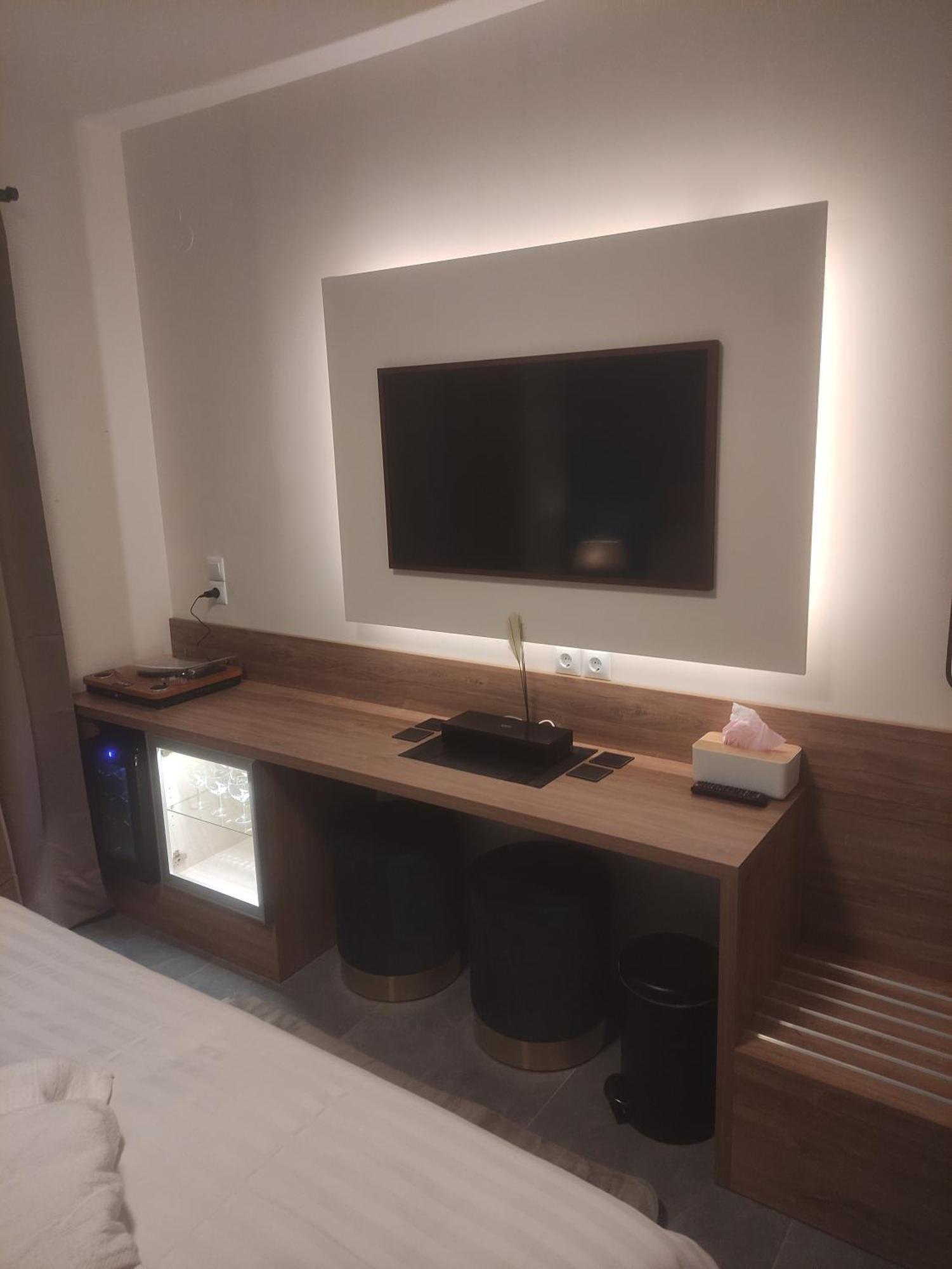 Iqoqo Hotels - Luxury Suites Ioánnina Eksteriør bilde